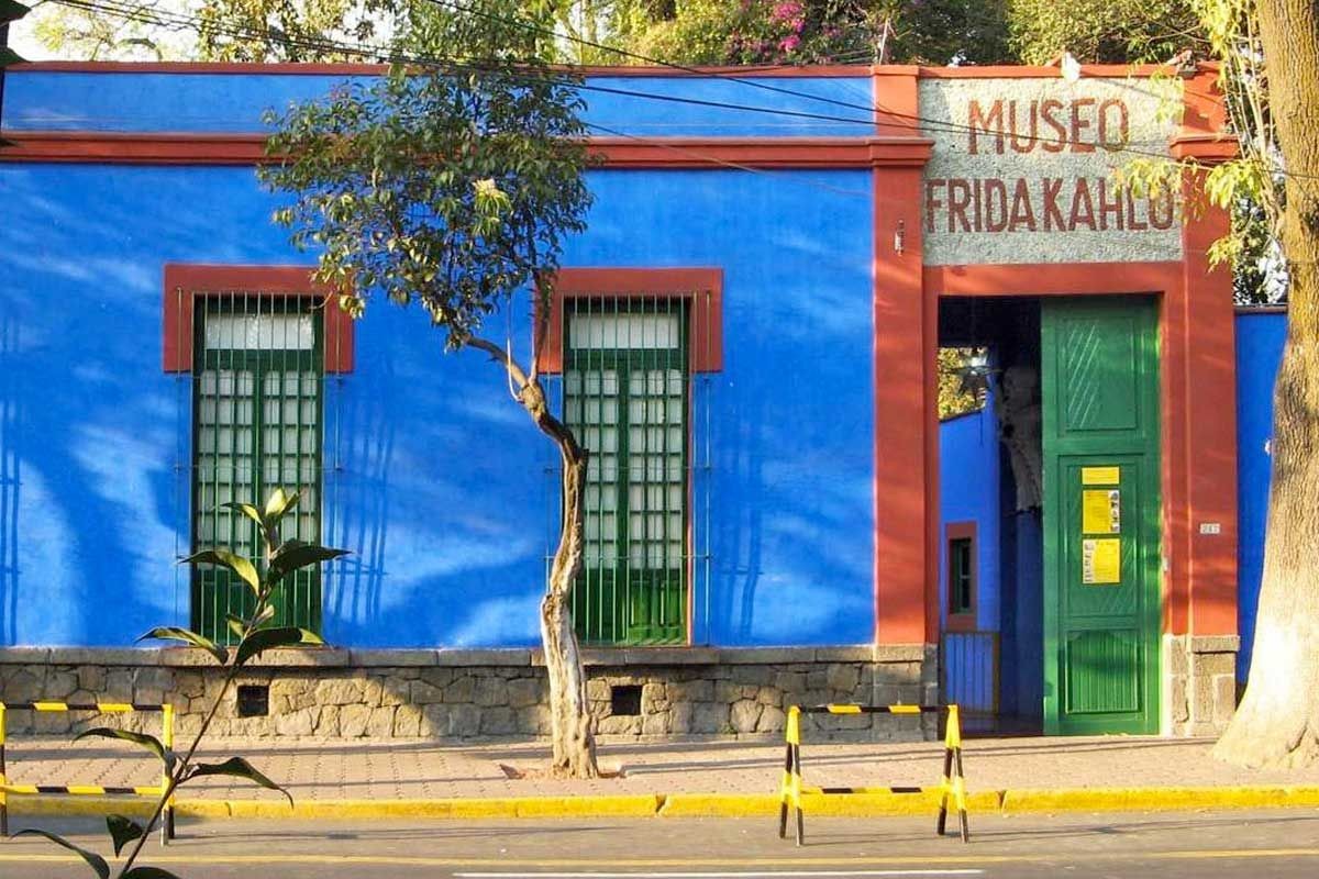 La Casa Azul de Frida Kahlo Museum in Coyoacán, Mexico City